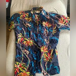 Vintage Hawaiian shirt